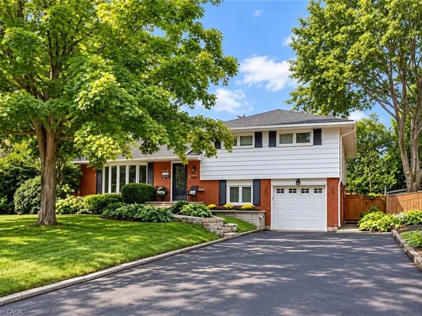 418 Fairlawn Cres, Burlington, ON L7L 2B1