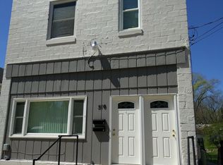 510 S Academy St #2, Stoughton, WI 53589