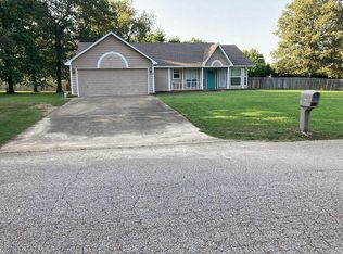 700 Shadow Ridge Dr, Jonesboro, AR 72404