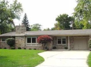 826 S Highland Ave, Arlington Heights, IL