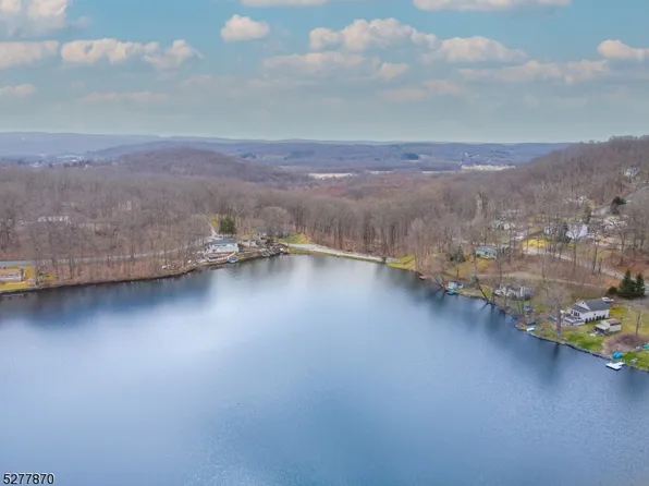 74 N Shore Dr, Wantage Twp., NJ 07461