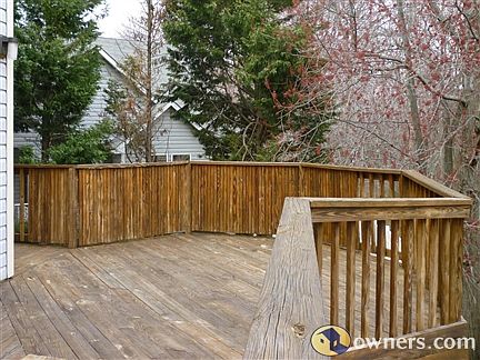 Wrap Around Deck View