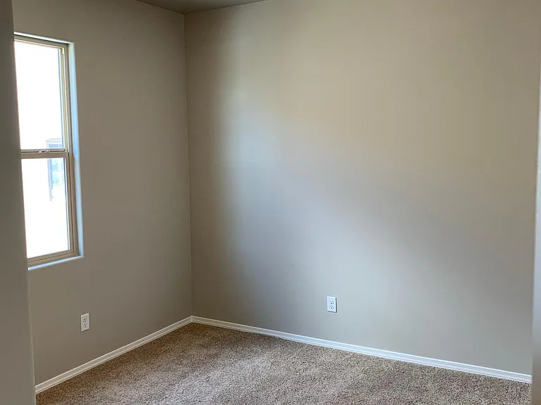 7116 Summit Ct NE — Photo 16
