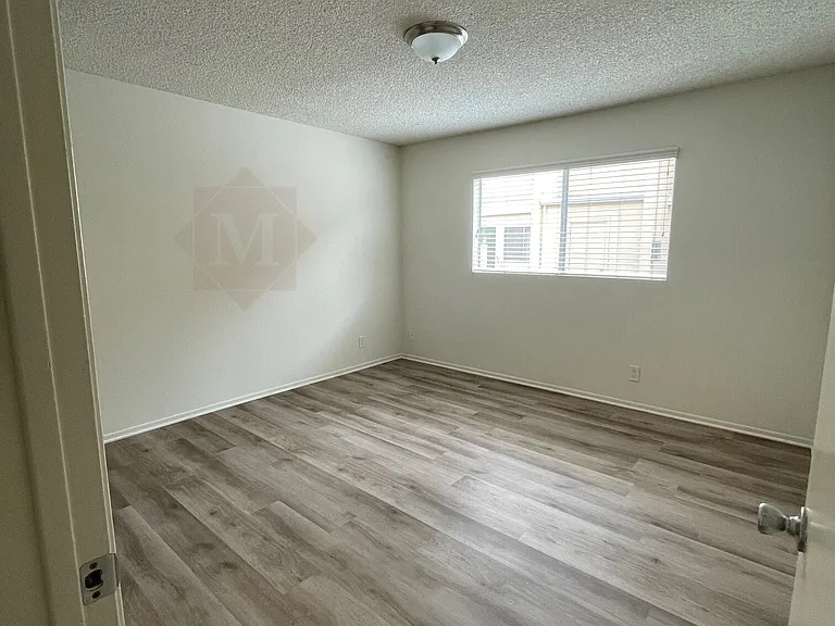 442 Ellwood Beach Dr #5 — Photo 13