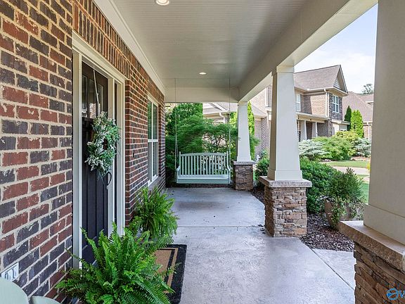 3rd image of 600 Indian Lake Dr SE