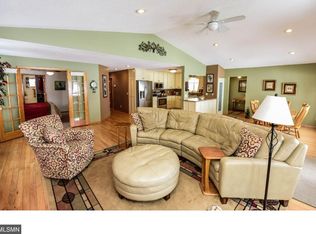 1230 Baker Bay Rd, Kasota, MN 56050