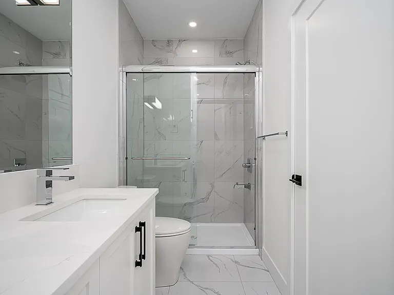 4 W 28th Ave — Photo 8