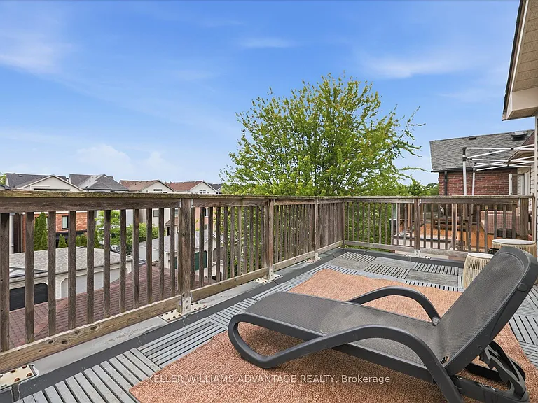 46 Sarah Ashbridge Ave — Photo 32