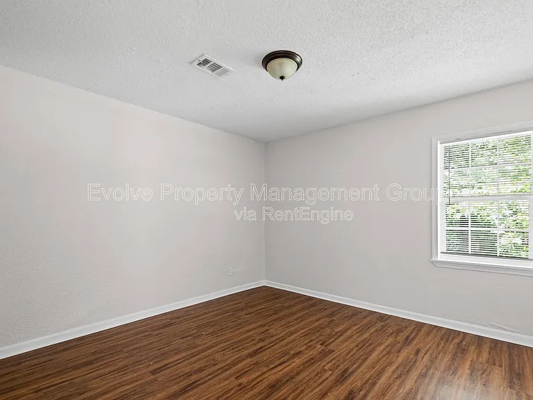 1196 Aubra Rd #2 — Photo 7