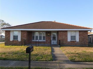 7432 Briarheath Dr, New Orleans, LA 70128