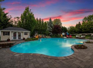 22 Monticello Dr, Shoreham, NY 11786