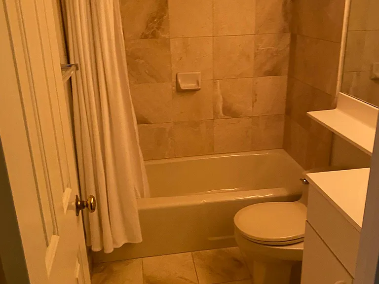 601 Pennsylvania Ave NW #802 — Photo 10