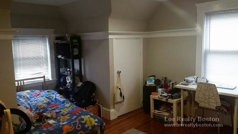 2nd image of 16 Long Ave #3FF