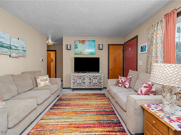 5th image of 3030 Kay Ave