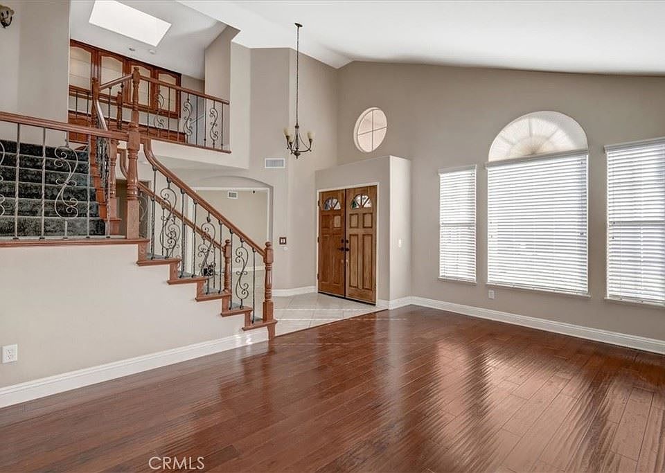 1st image of 31908 Leigh Ln