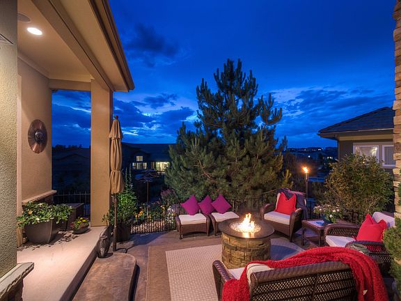 Entry courtyard for privacy