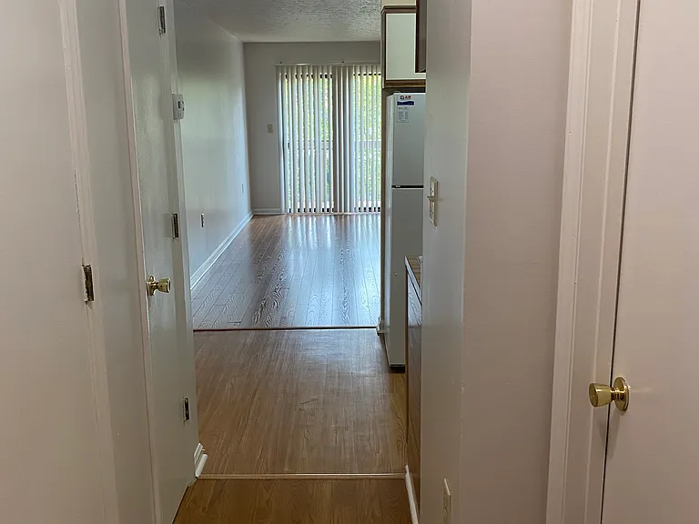1404 University City Blvd #H — Photo 14