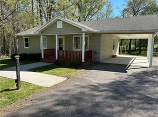 3712 N Old 52 Rd, Pinnacle, NC 27043