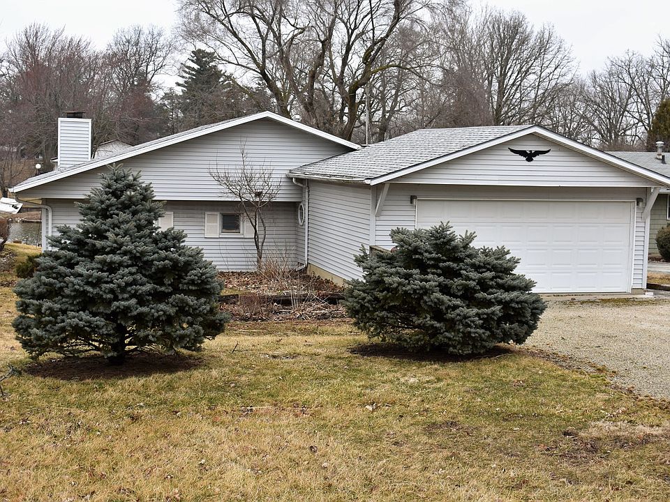 1st image of 382 Kaufman Dr
