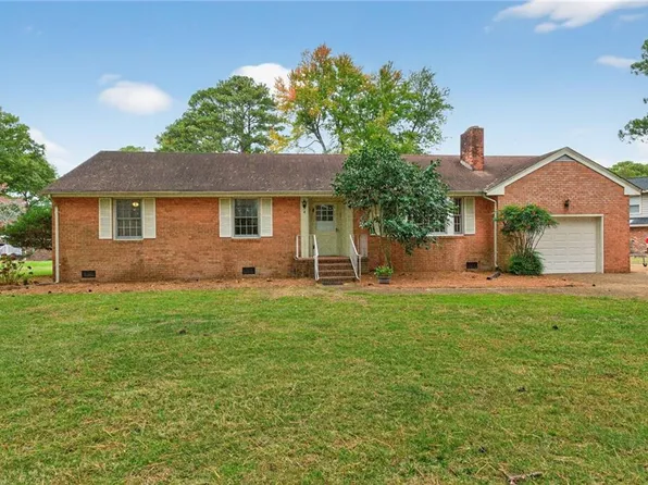 4 Inland Ln, Portsmouth, VA 23701