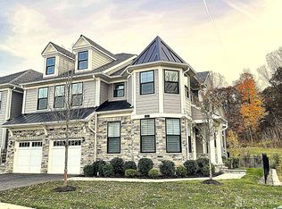 7 Concord Ct, Warren, NJ 07059