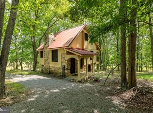 72 Piney Rd, Berkeley Springs, WV 25411