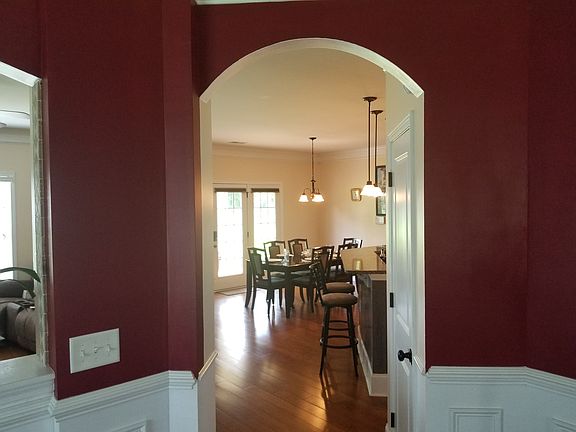 Great flow through rooms