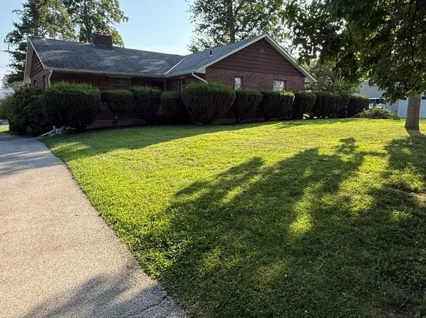 3546 Woodcrest Ave, Newtown Square, PA 19073
