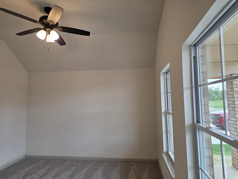 11601 NW 102nd St — Photo 19