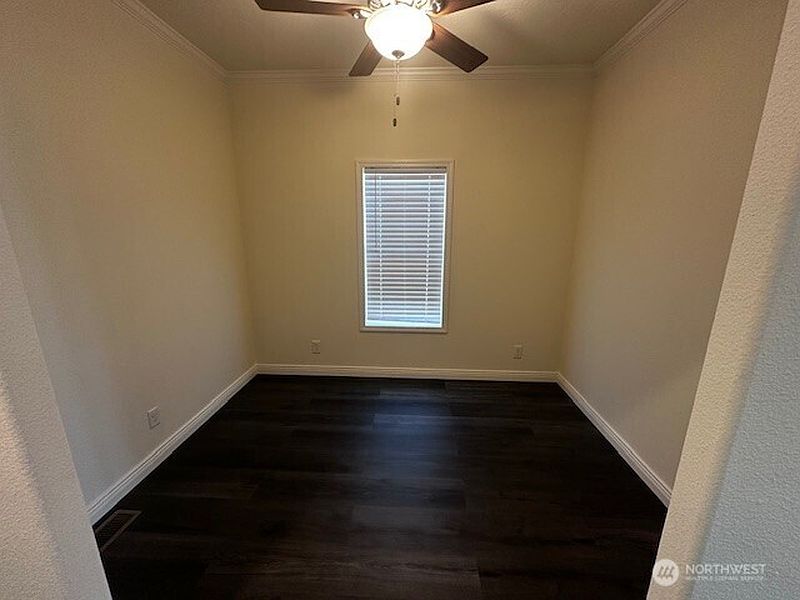 5th image of 2101 324th Street #174