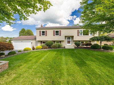 300 Pine Blvd, Newark, NY, 14513