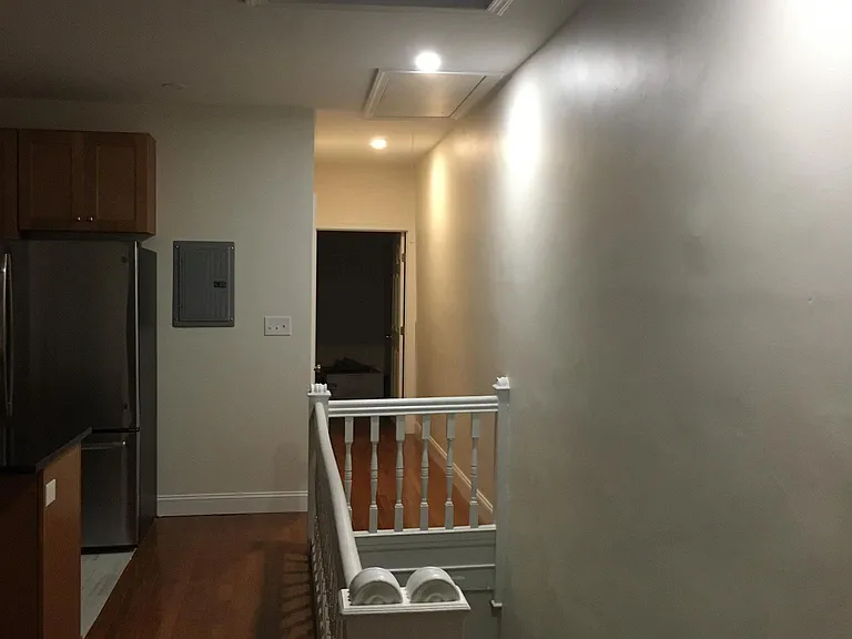 4715 Hazel Ave #2 — Photo 7