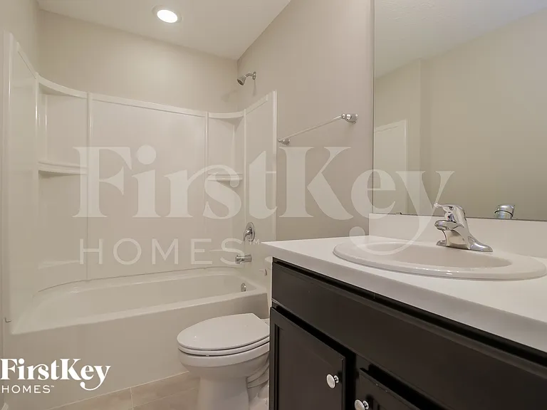 1099 Braddock Ave SE — Photo 17