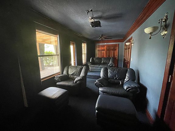 2nd image of 8902 Bellemeade Cir