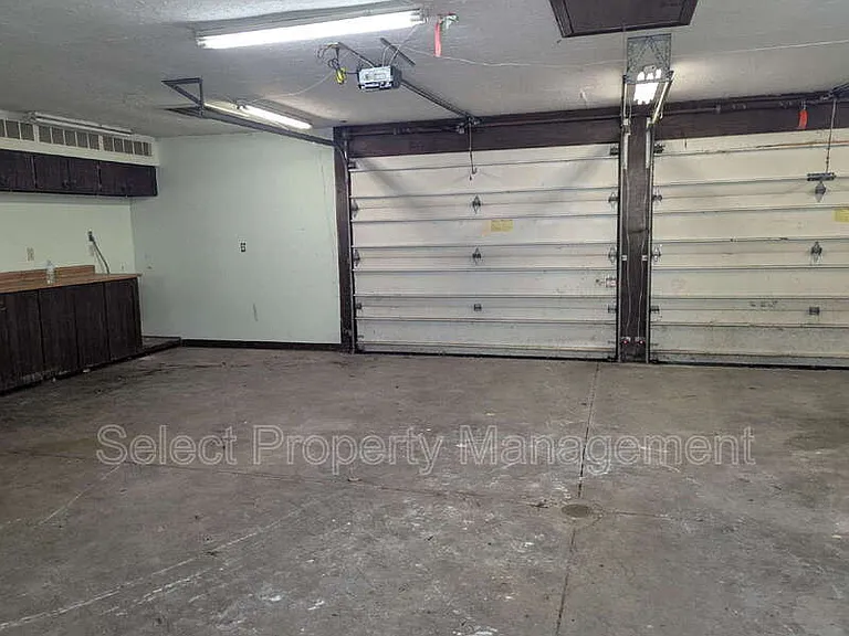 1235 Huestis Ave #B — Photo 16