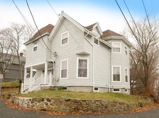 38 Summit Ave, Lynn, MA 01902