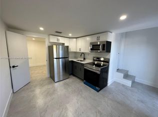 1102 NW 103rd St #A2, Miami, FL 33150