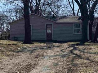 200 Herget St, Pekin, IL