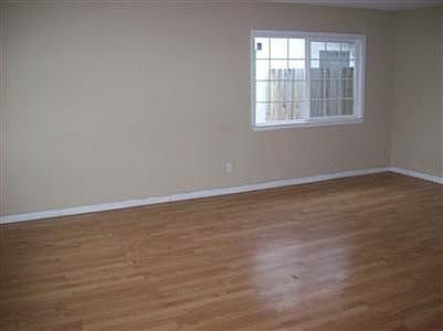 3rd image of 116 Olmstead Dr