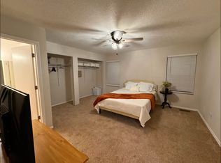 6412 Sonrisa Pl NE, Albuquerque, NM 87113