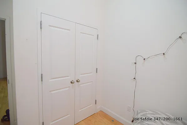 Rented by Safdie Realty Group | media 58