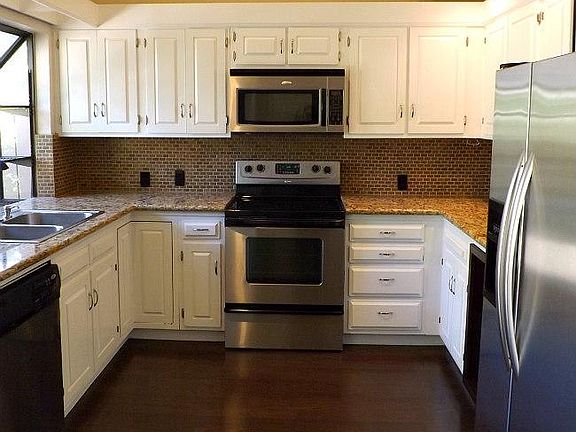 5th image of 108 Wild River Ln