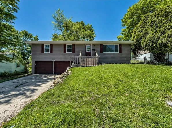 5104 N Smalley Ave, Kansas City, MO 64119