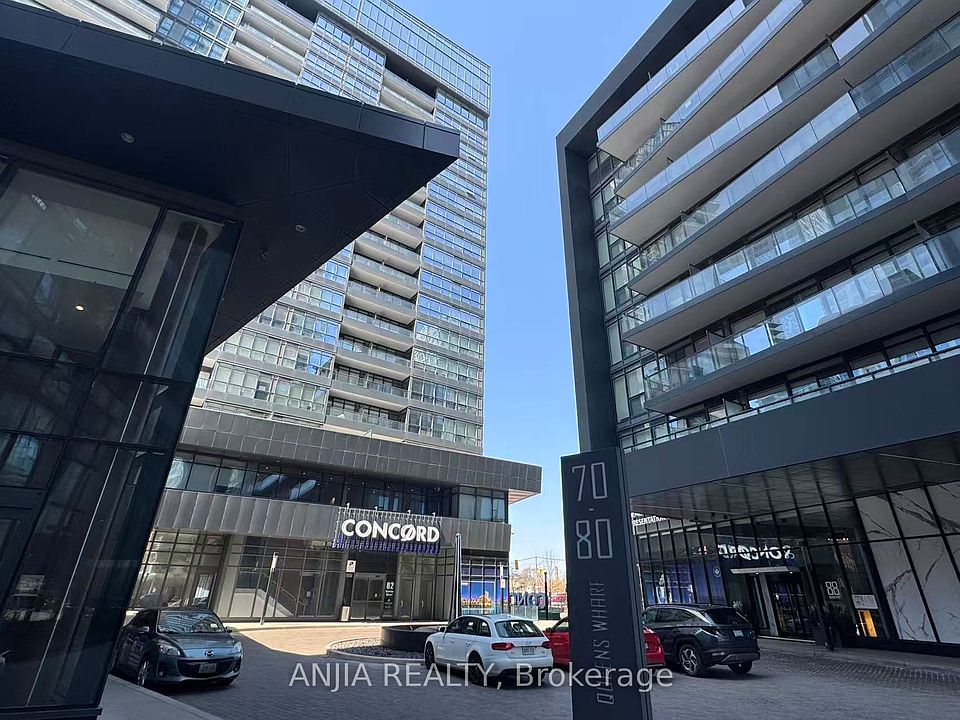 1st image of 70 Queens Wharf Rd #212