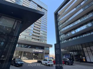 70 Queens Wharf Rd #212, Toronto, ON M5V0J2
