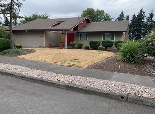 15633 NE Rose Pkwy, Portland, OR 97230
