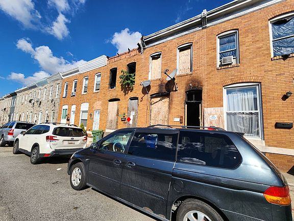 2nd image of 3506 Noble St