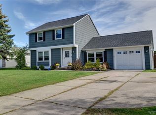 74 Beaumont Dr Amherst NY 14228 Zillow