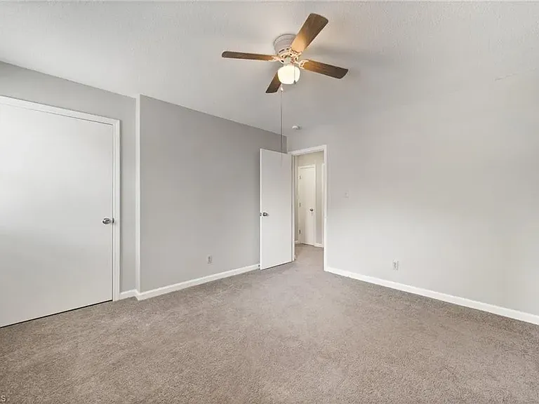 1903 E Malone Rd — Photo 17