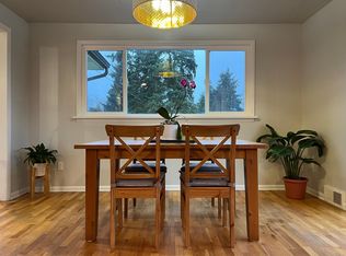 13324 3rd Ave NE, Seattle, WA 98125